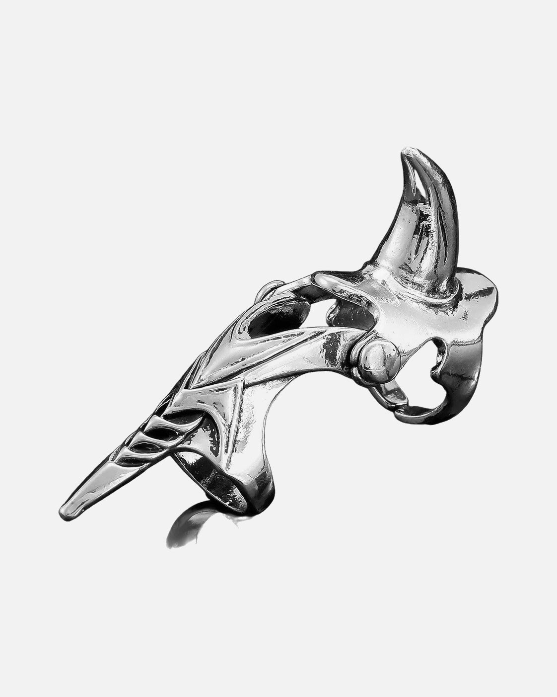 Beast Head Knuckle Armor Ring in Horned Beast – unisex punk ring, alloy product photo