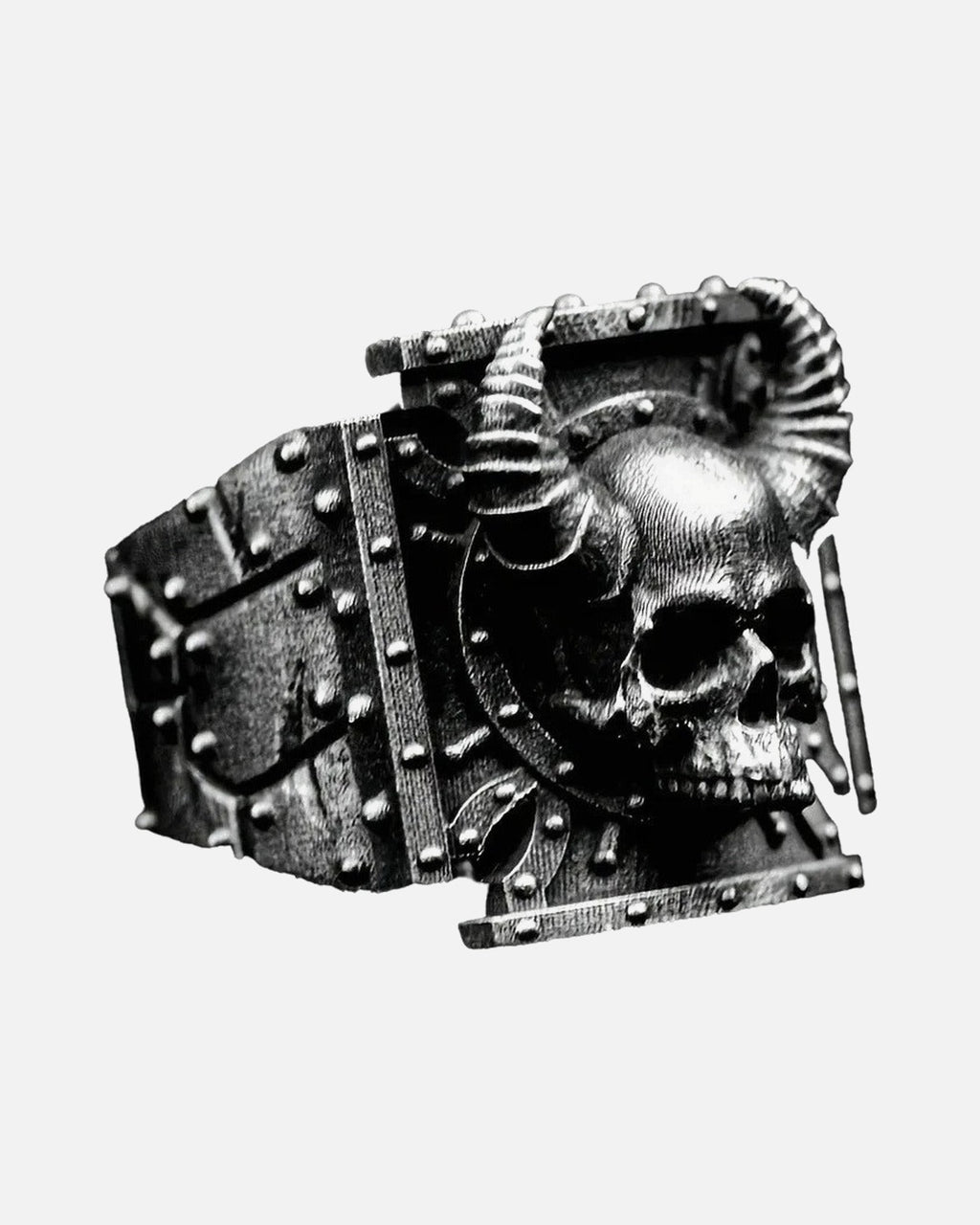 Horned Skull Signet Ring – horned skull signet ring in oxidised silver, product photo on grey background