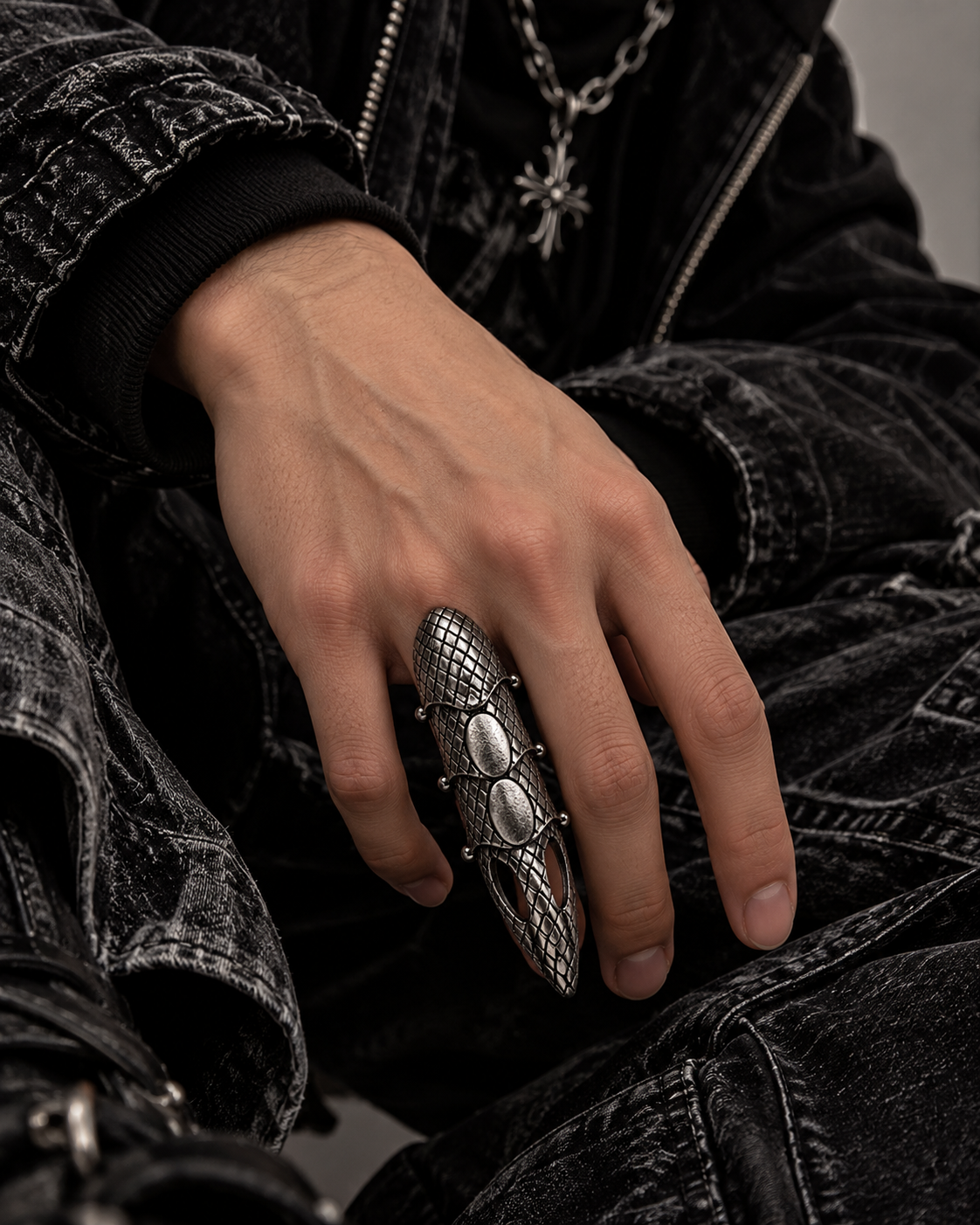 Beauty Bomb Armor Ring