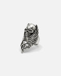 Skull Feather Armor Ring – unisex gothic full-finger armor ring in antique silver, front product photo