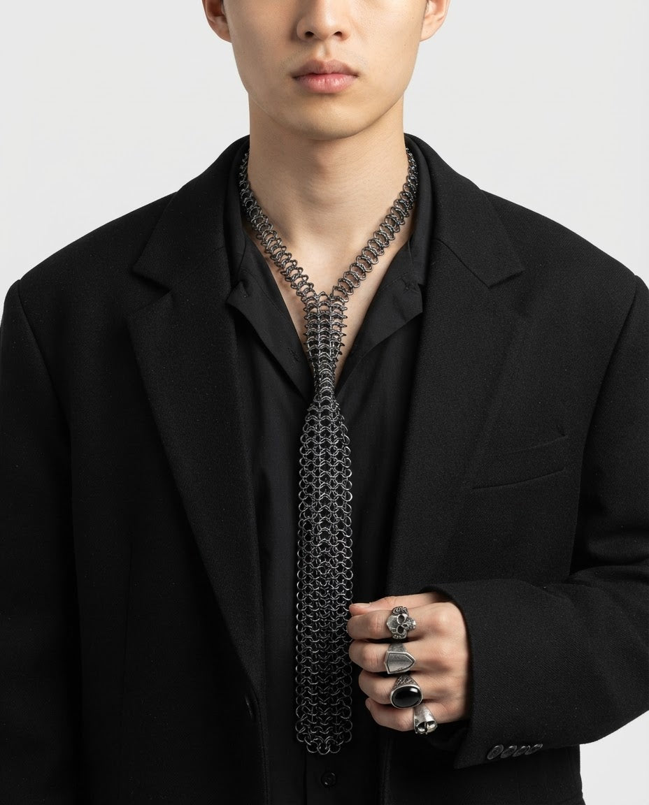 Chain Tie Necklace worn around the neck – unisex vintage necklace styled with streetwear