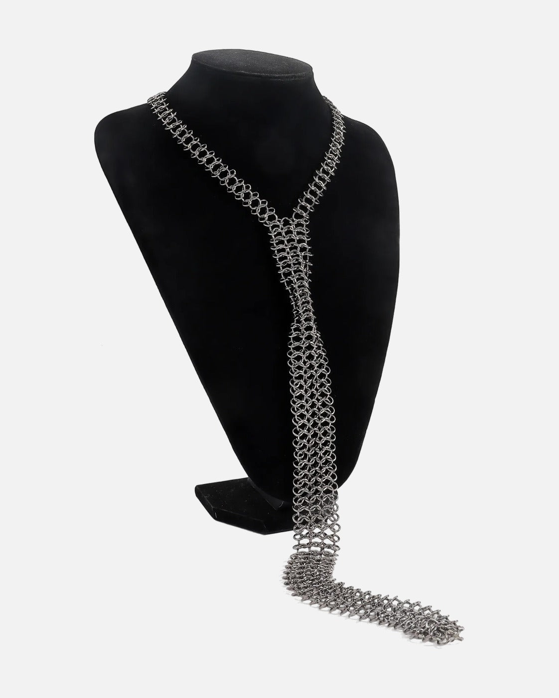 Chain Tie Necklace in Chainmail Gunmetal – unisex vintage necklace, alloy product photo